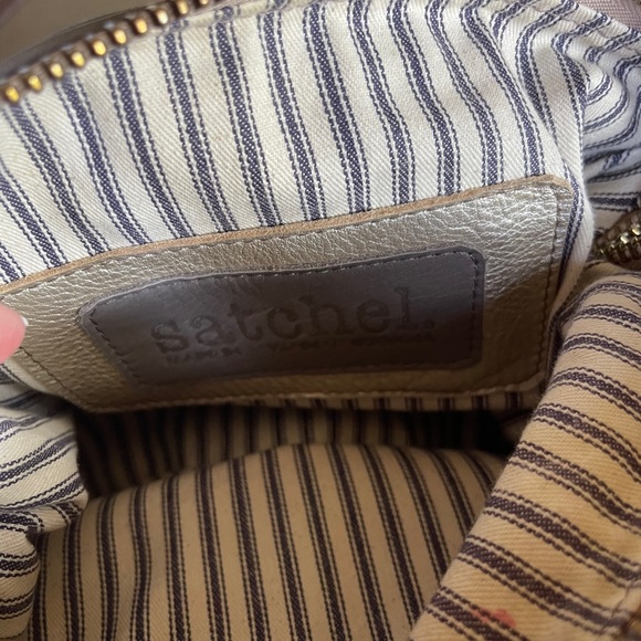 Leather medium size gray purse with copper sash. - Picture 3 of 3